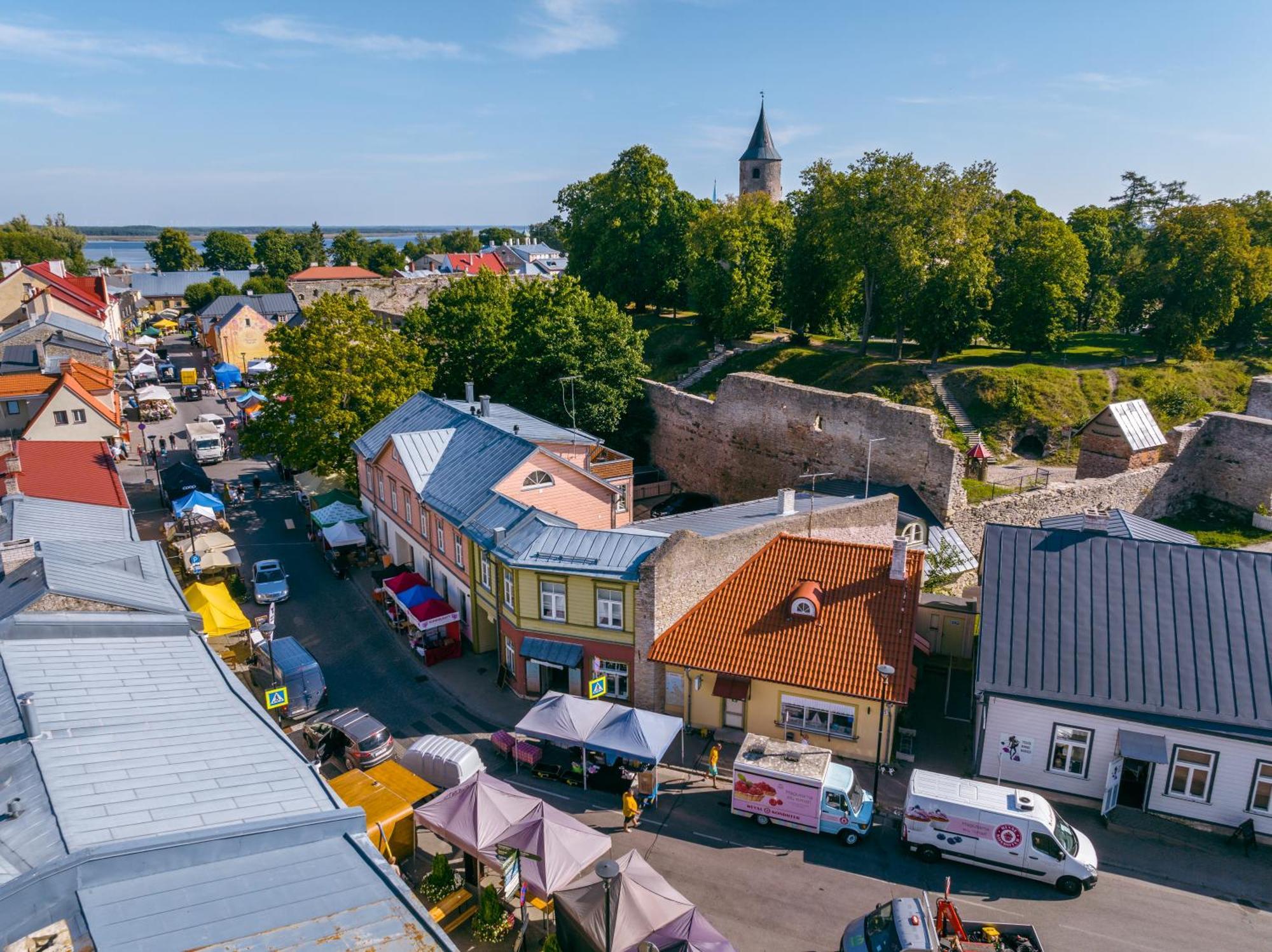 Tiny Marienholm Villa *